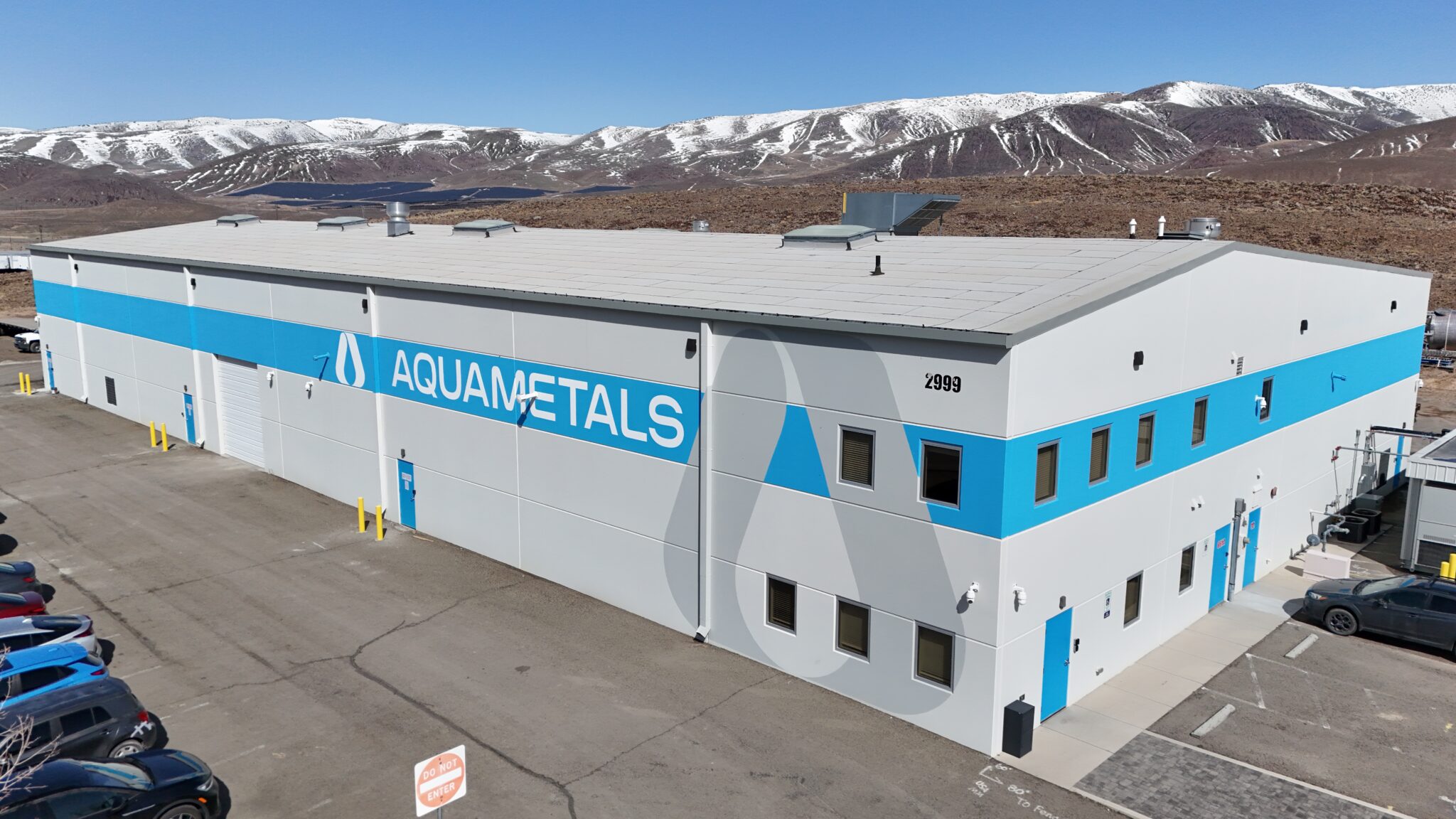 Tackling the Sodium Sulfate Challenge in Lithium Battery Recycling: A